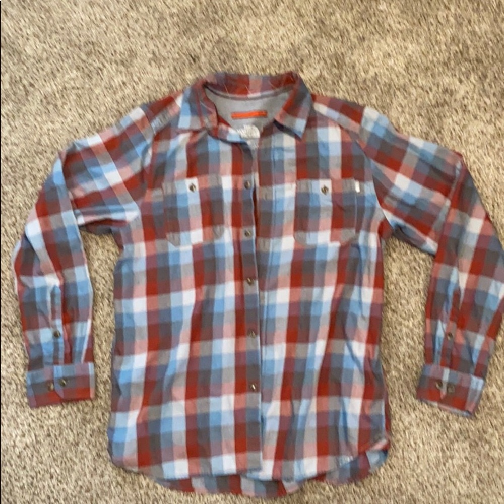 Men’s large north face shirt